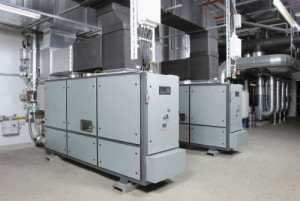 Couvrir les besoins thermiques de chauffage et d’eau chaude tout en produisant de l’électricité, tel est le principe de base des systèmes de cogénération. Une solution encore trop peu implantée en France comparé à ses voisins européens alors qu’elle présente des atouts économiques et écologiques.