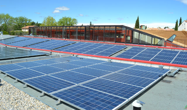 Onduleurs photovoltaïques : au cœur d’installations de plus en plus sophistiquées