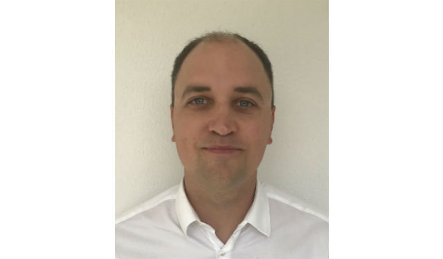 Cédric Castella, chef de produit, LACROIX Sofrel