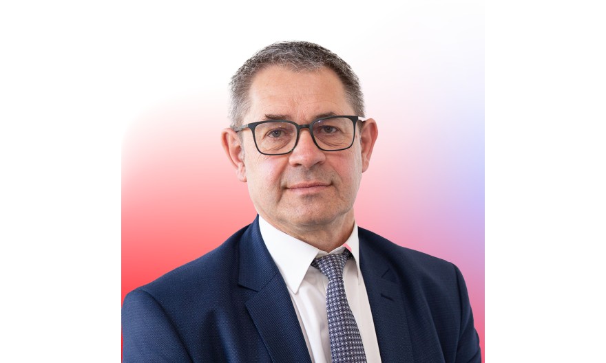 Fabien Laleuf, directeur ABB Électrification France : « En 2025, la flexibilité s’impose comme un défi central »