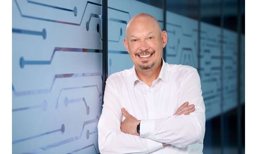 Marcel Gramann, directeur commercial du groupe MDT Technologies : « Light + Building a illustré notre dynamique d’innovation, avec 196 nouveaux produits présentés, structurés autour de trois axes : rénover, innover et élever. »