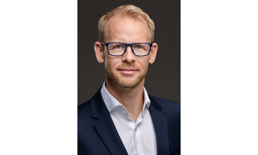 Jens Wierichs, Senior Director Portfolio & Product Management, Theben : « Notre objectif est de renforcer l’expérience utilisateur, intégrer plus d’intelligence dans les systèmes KNX et répondre concrètement aux enjeux énergétiques. »