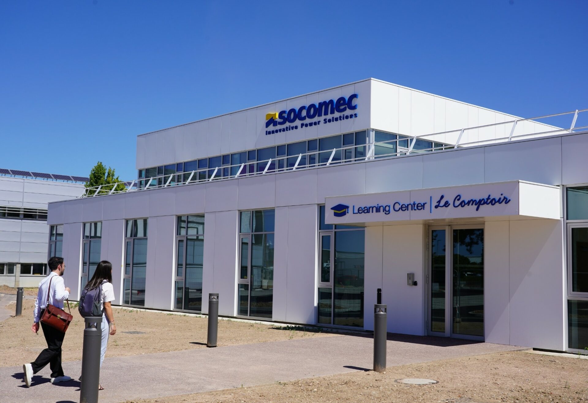 À Benfeld, SOCOMEC investit 4 millions d’euros dans un Learning Center pour former, transmettre et préparer l’avenir.